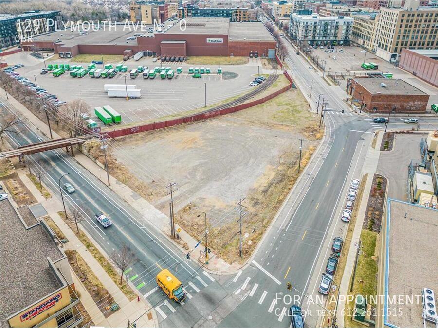 129 Plymouth Ave N #0 - Photo 3 of 8