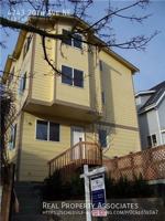 featured image of 4743 20th Ave Ne