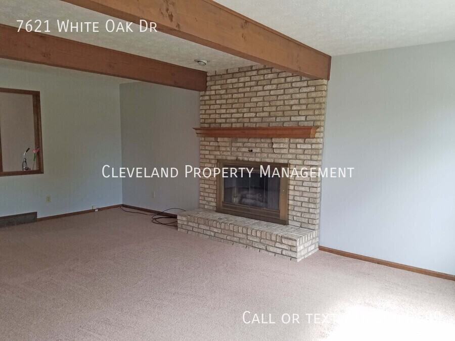 7621 White Oak Drive - Photo 2 of 12