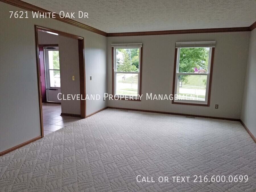 7621 White Oak Drive - Photo 4 of 12