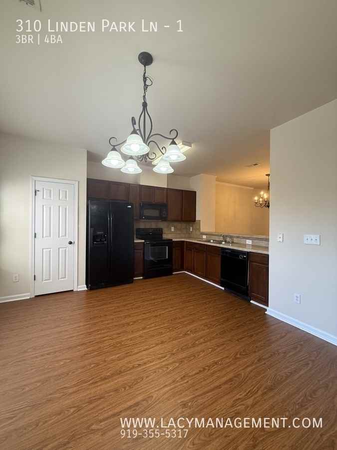 310 Linden Park Ln - Photo 3 of 25