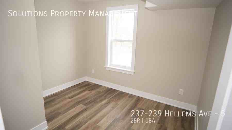 239 237-239 Hellems Ave #5 - Photo 3 of 10