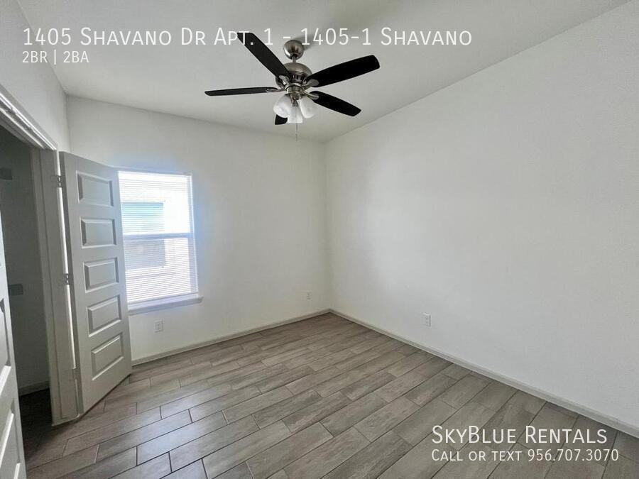 1405 Shavano Dr Apt 1 - Photo 6 of 9