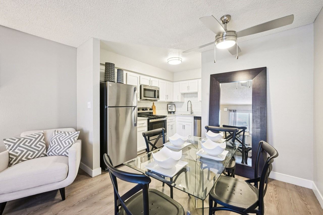 Mesa Station Apartments - Photo 7 of 34