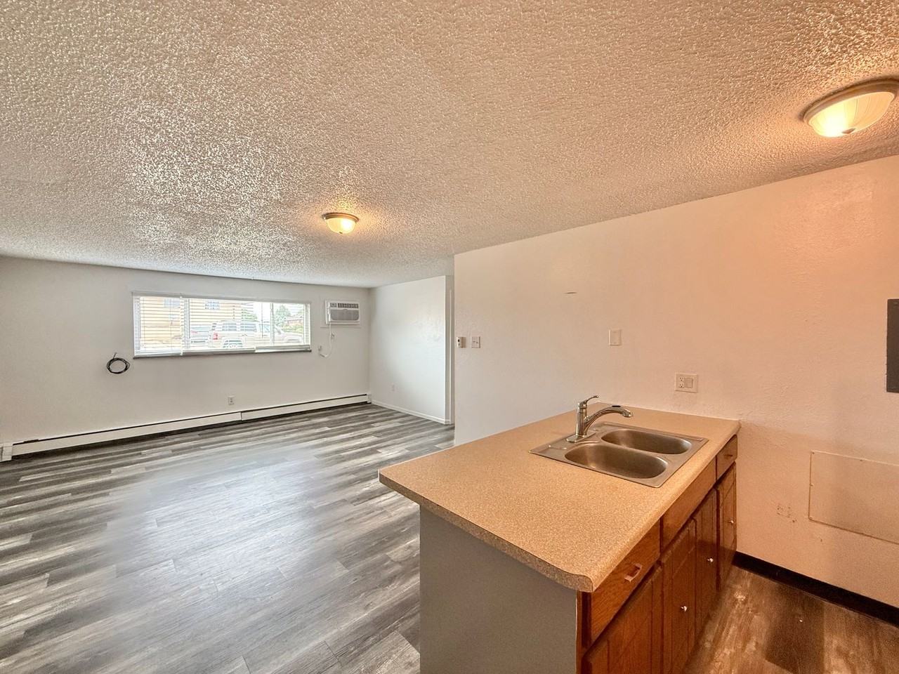 1691 Moore Ave #11 - Photo 4 of 16