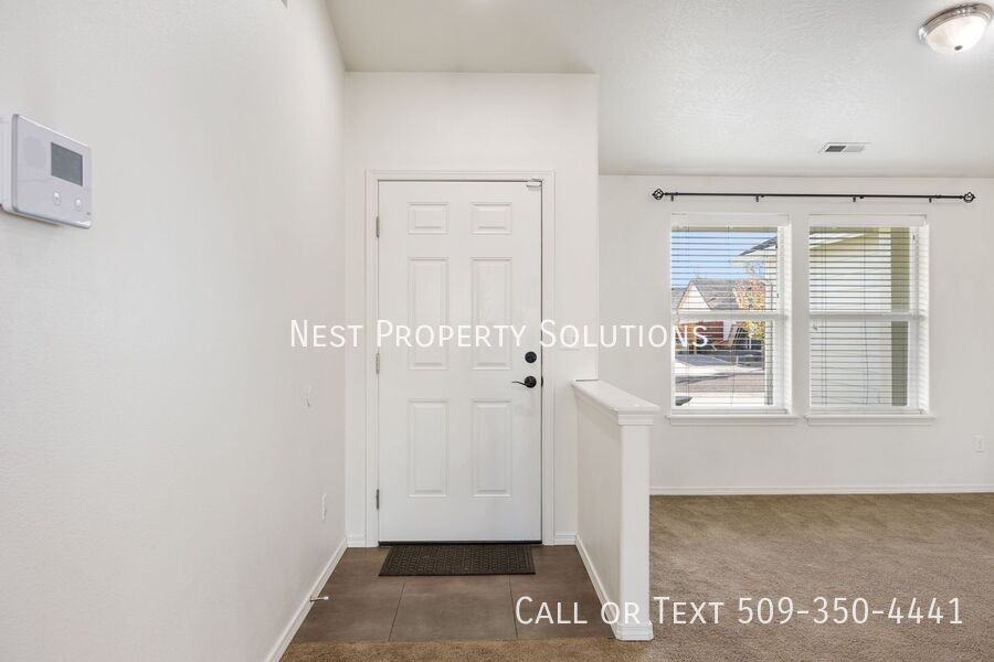 814 S Wilder St - Photo 4 of 30