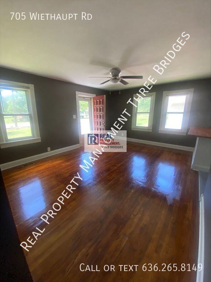 705 Wiethaupt Road - Photo 3 of 7