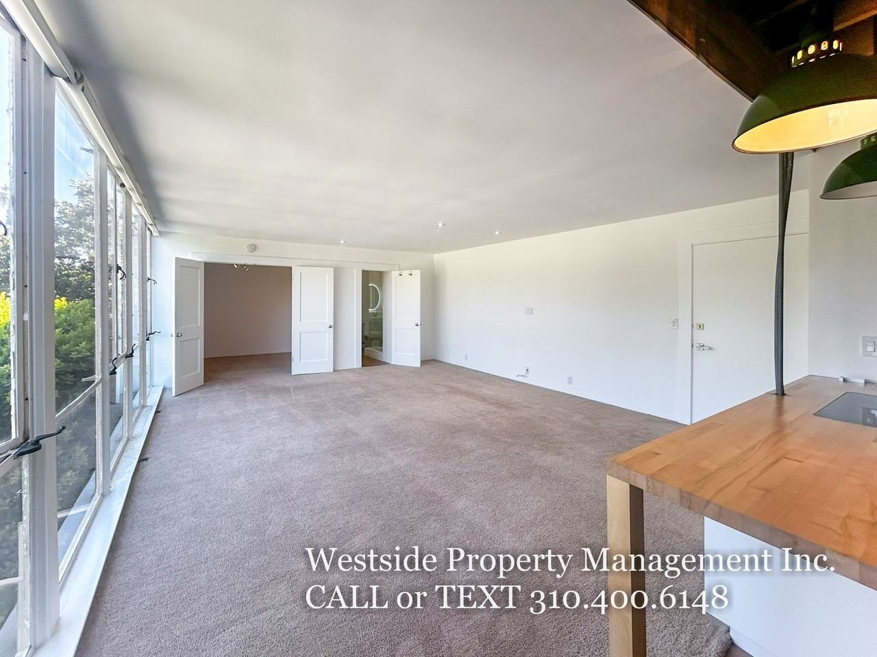 289 South Barrington Avenue - Photo 2 of 23