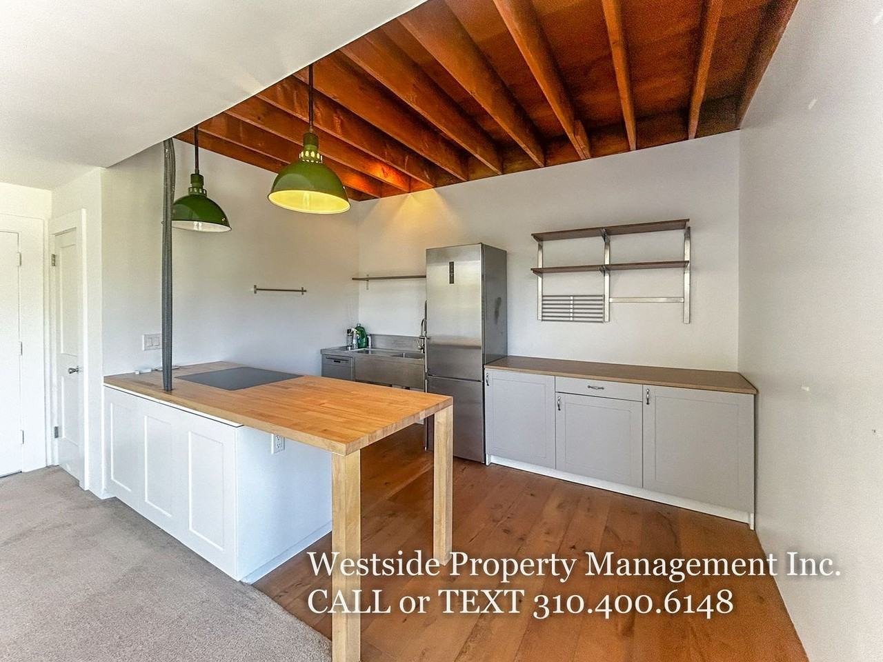 289 South Barrington Avenue - Photo 5 of 23