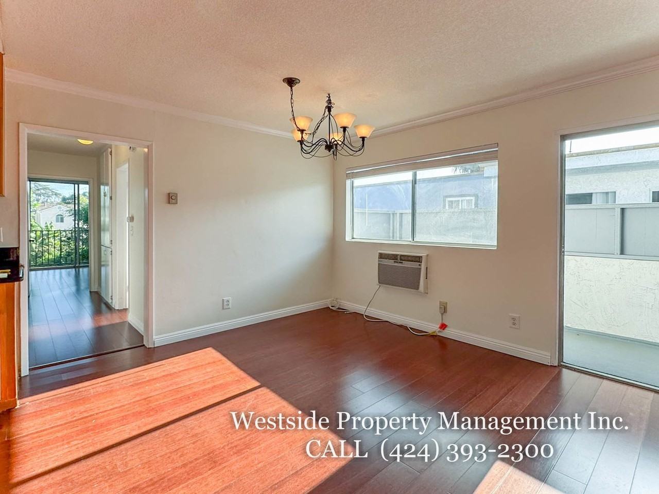 1827 S Barrington Ave #208 - Photo 3 of 21