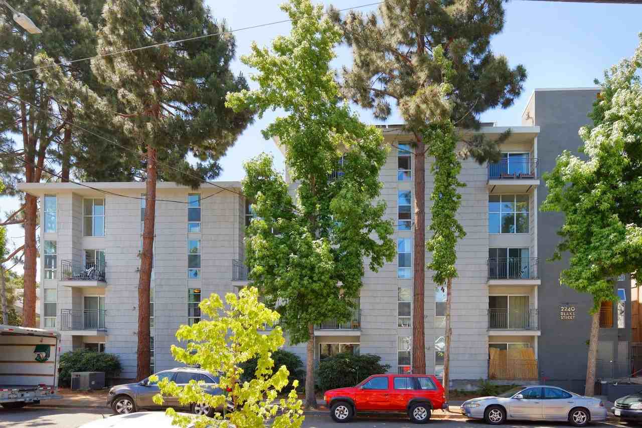 2240 Blake St - Photo 5 of 6