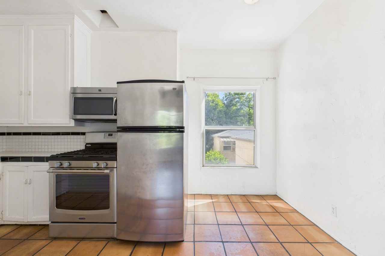 Golden Gate Apartments - Photo 5 of 24