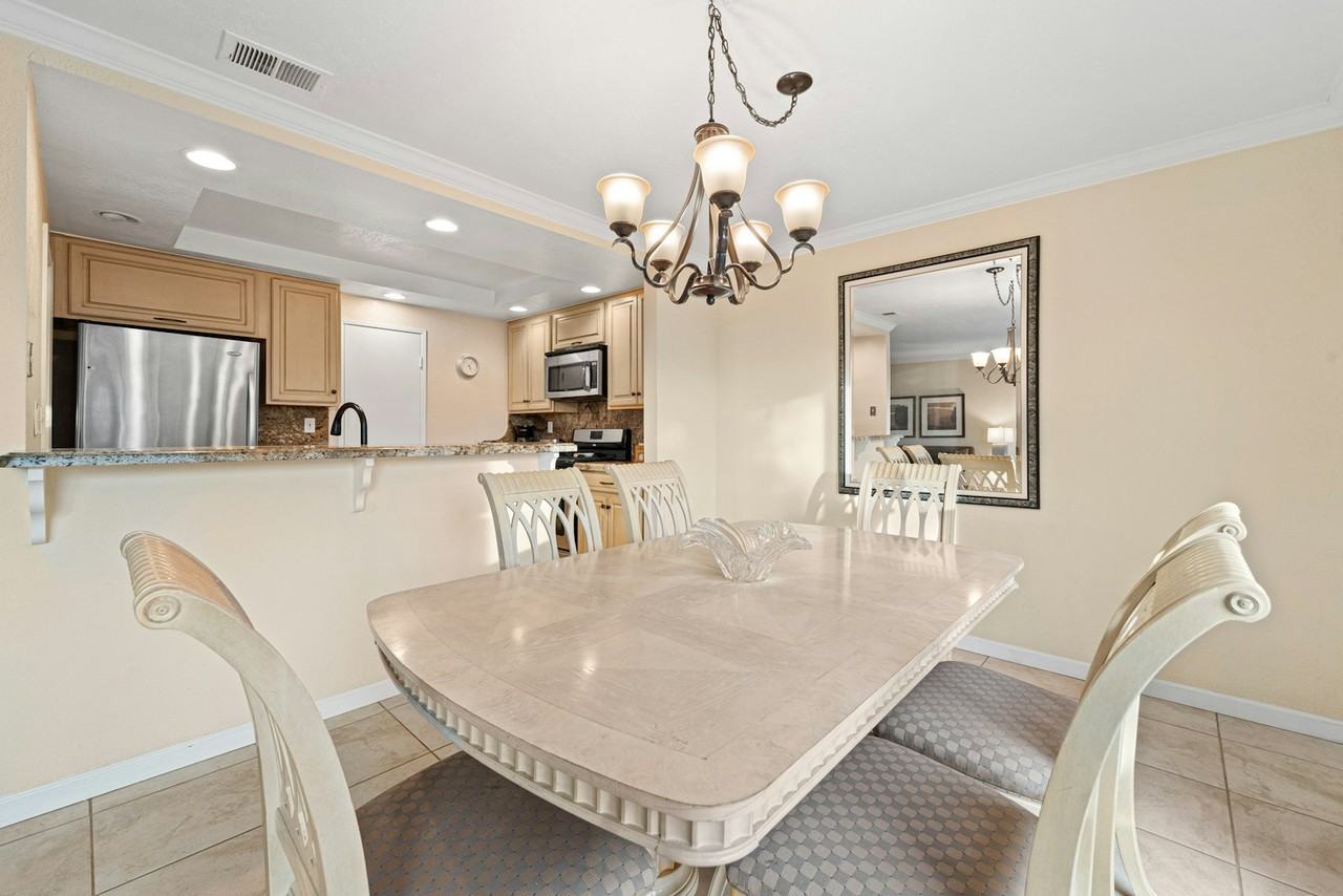 6917 Camino Revueltos - Photo 5 of 34