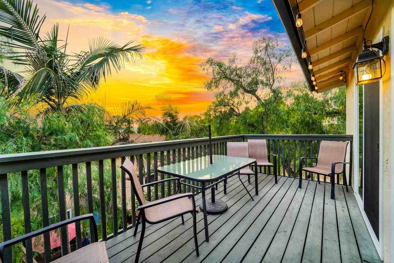 6917 Camino Revueltos - Photo 7 of 34