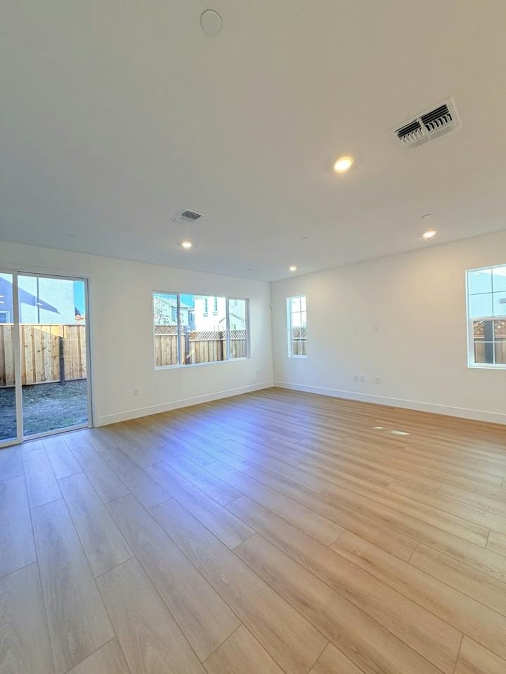 397 North Paso Robles Drive - Photo 6 of 22