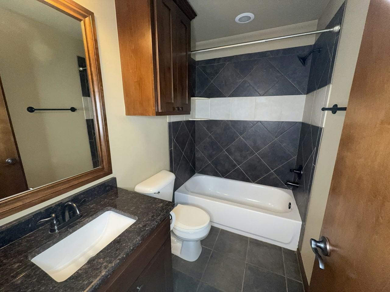 18209 Bridlington Drive - Photo 7 of 15