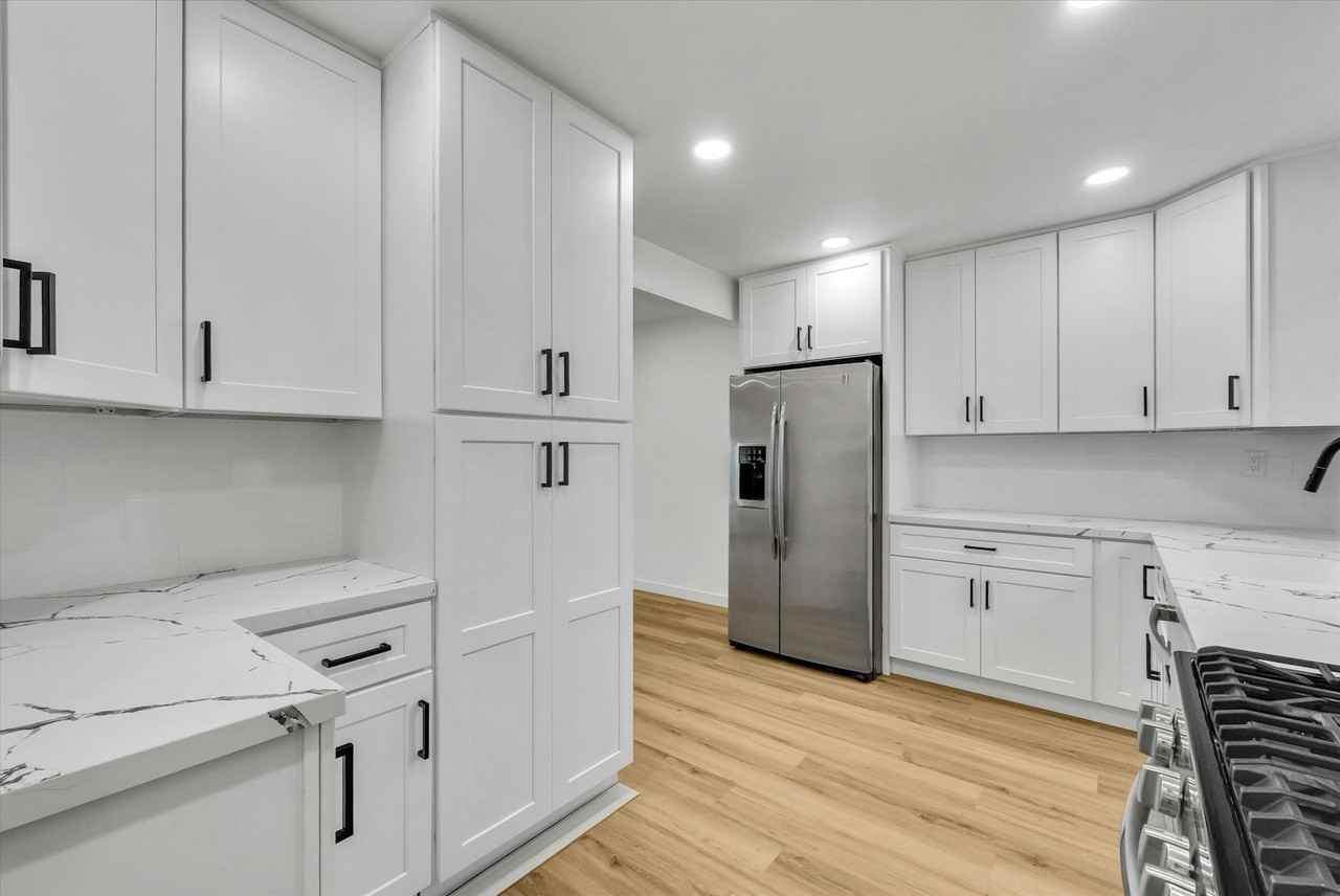 3036 Coolidge Avenue, Unit 62 - Photo 3 of 21