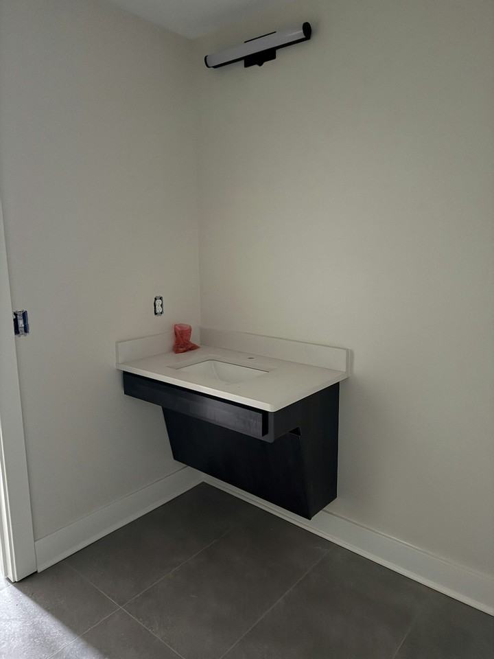 106 East Erie Street, Unit 1A - Photo 6 of 8