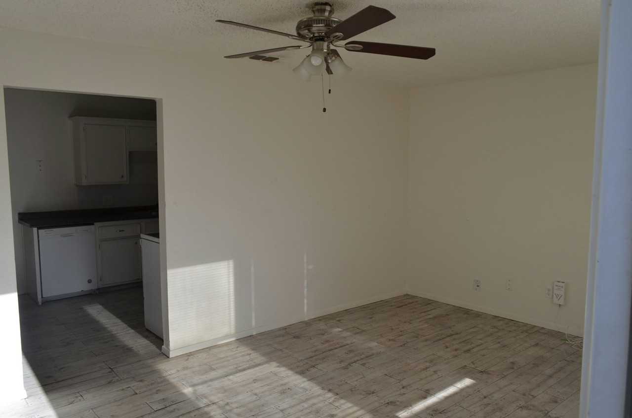 5602 Brownfield Drive, Unit C - Photo 3 of 5