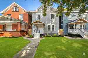 featured image of 1012 9th Ave