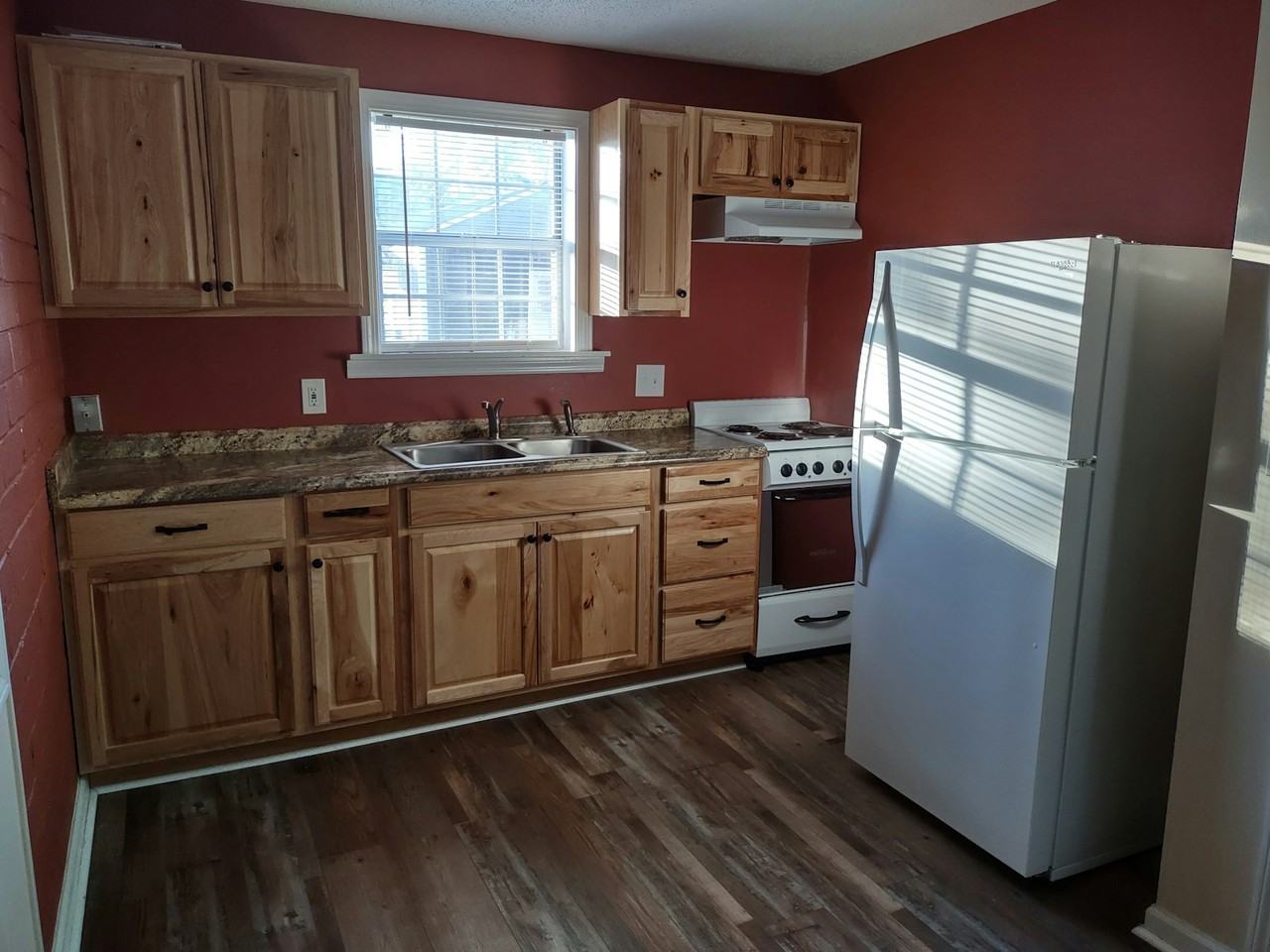 1166 Peachtree Street, Unit 6 - Photo 2 of 7