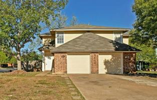 featured image of 7604 Woodstone Cv