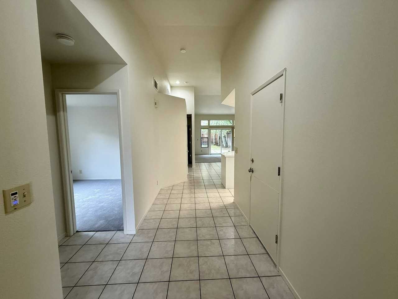 620 Oriole Avenue - Photo 4 of 15