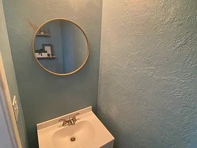 563 Broad Blvd - Photo 6 of 24