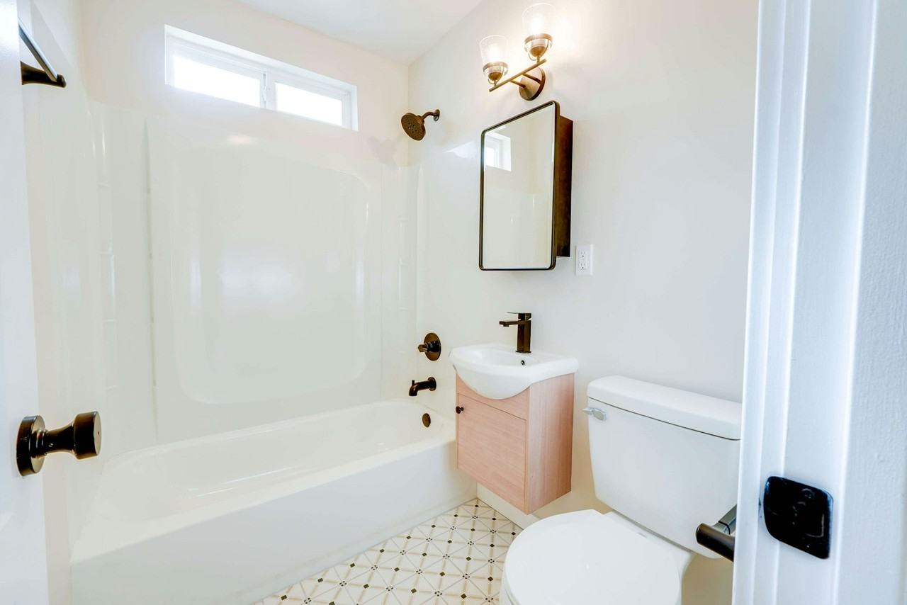 4356 38th Street, Unit 4356 - Photo 2 of 11