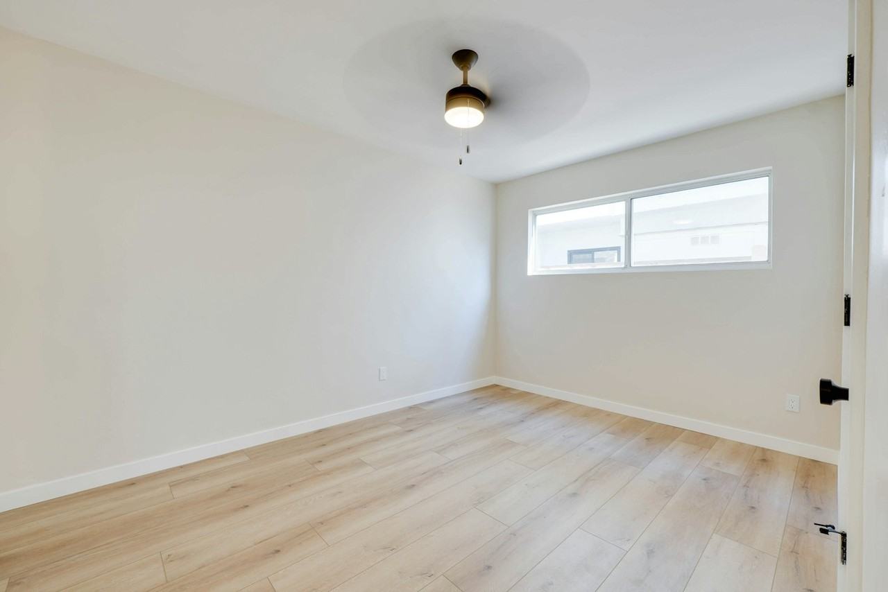 4356 38th Street, Unit 4356 - Photo 6 of 11