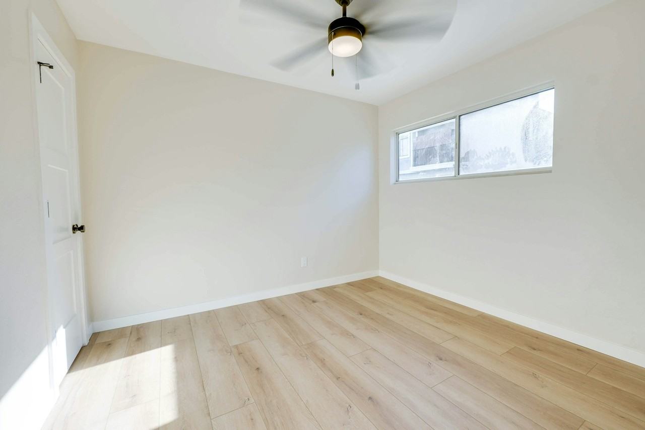 4356 38th Street, Unit 4356 - Photo 7 of 11