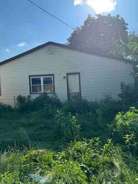 107 Michigan Ave - Photo 2 of 25