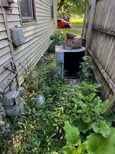 107 Michigan Ave - Photo 3 of 25