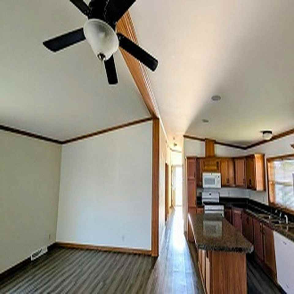 148 Church Avenue, Unit 9 - Photo 2 of 3