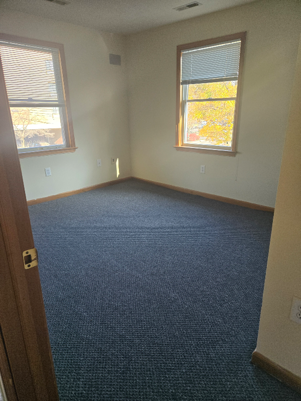 409 S Pugh St #1 - Photo 7 of 11