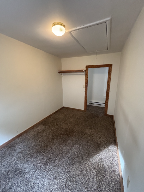 5785 Downey Ave - Photo 6 of 9