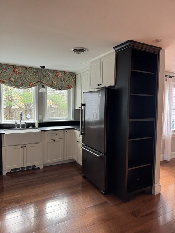 65 Pine Point Rd - Photo 3 of 14