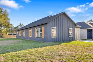 401 W Martin Luther King Blvd #A - Photo 1 of 1