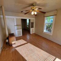 featured image of 407 Adams Ln #B