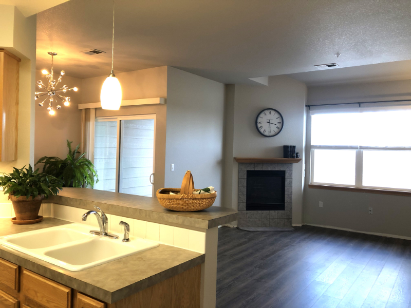 4245 Boardwalk Dr #F5 - Photo 3 of 21