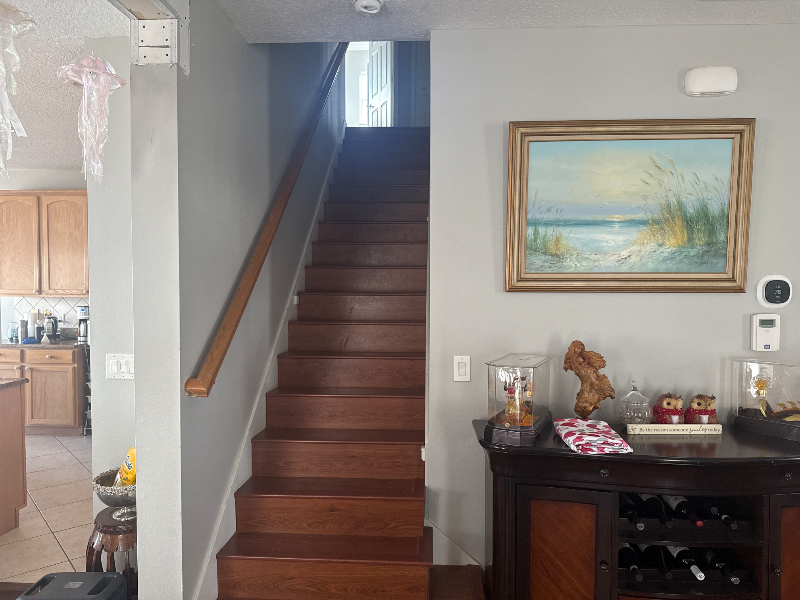 1555 Harrier Dr - Photo 5 of 17