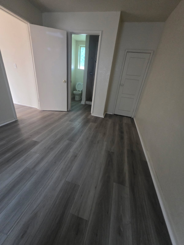 24792 4th St #3 - Photo 2 of 8