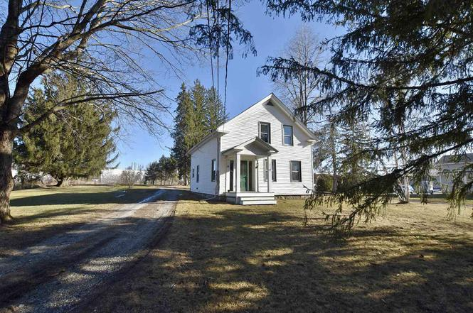 117 Park St - Photo 2 of 9