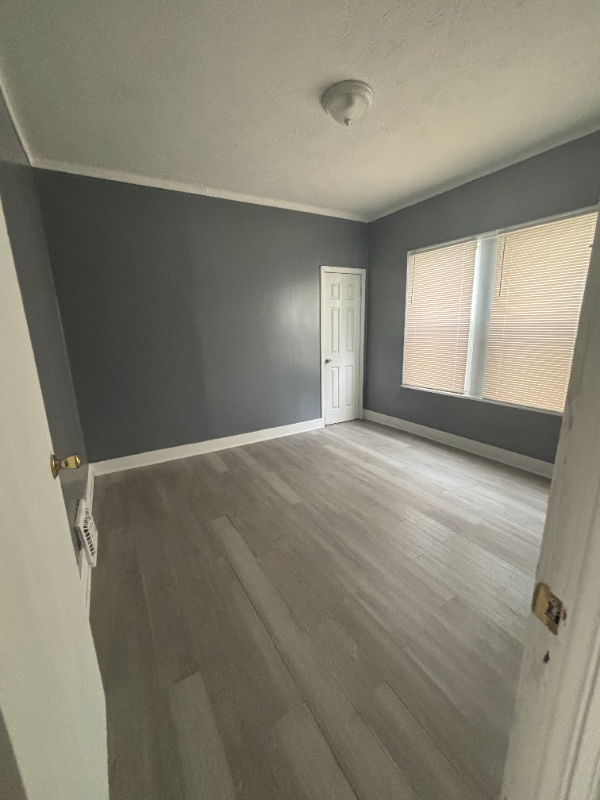 4169 E 116th St #1 - Photo 5 of 7