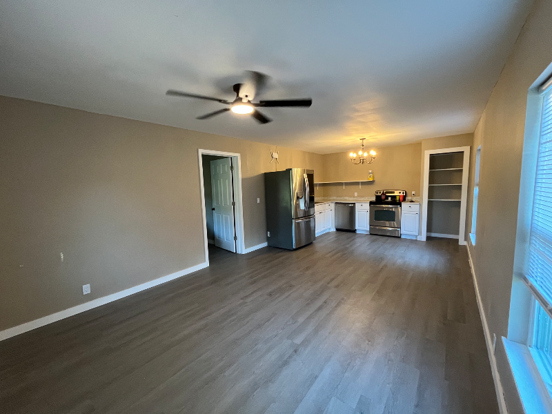 47370 Vena Dr #A - Photo 3 of 9