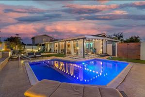 featured image of 6099 Scripps St