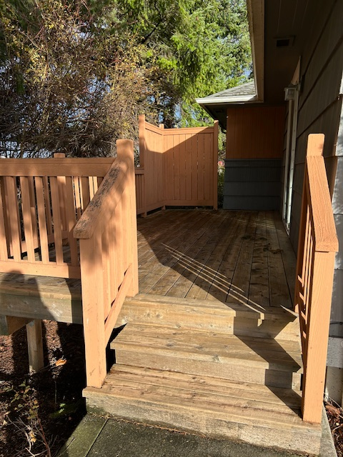 1201 E Indiana St - Photo 3 of 15