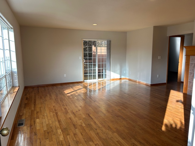 1201 E Indiana St - Photo 6 of 15