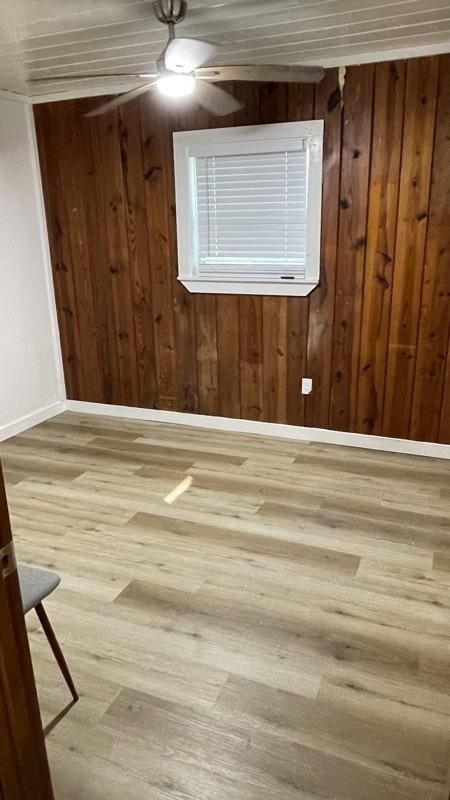 1126 Seydler St - Photo 3 of 10