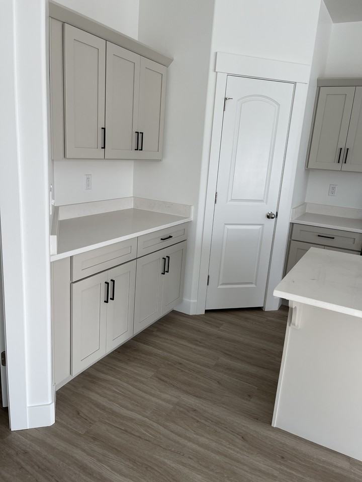 1099 N Ledger Dr #1 - Photo 6 of 28